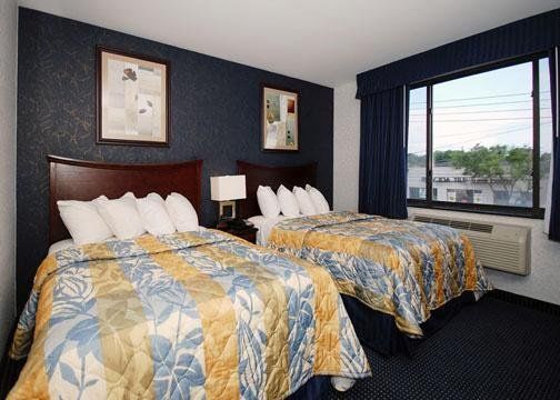 Hotel Paramount